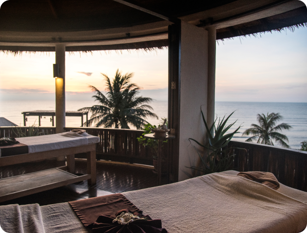 Welcome to Komodo Resort